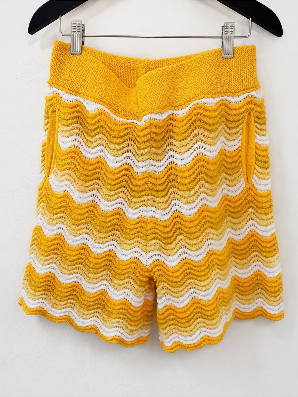Casablanca Wave Knit Shorts Yellow White Crochet Men’s Small NWT